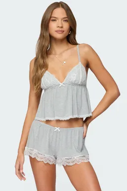 Musculosa babydoll diara encaje de Edikted en Pijamas y Sleepwear para argentina