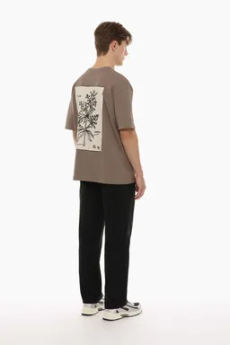 Pantalón chino corte relajado de Lefties en Pantalones para argentina