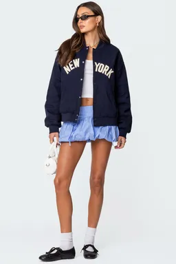 Campera bomber oversize big apple de Edikted en Chaquetas para argentina