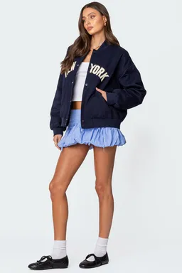 Campera bomber oversize big apple de Edikted en Chaquetas para argentina