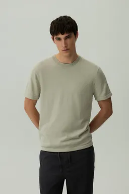 Remera básica punto de Lefties en Remeras y Polos para argentina
