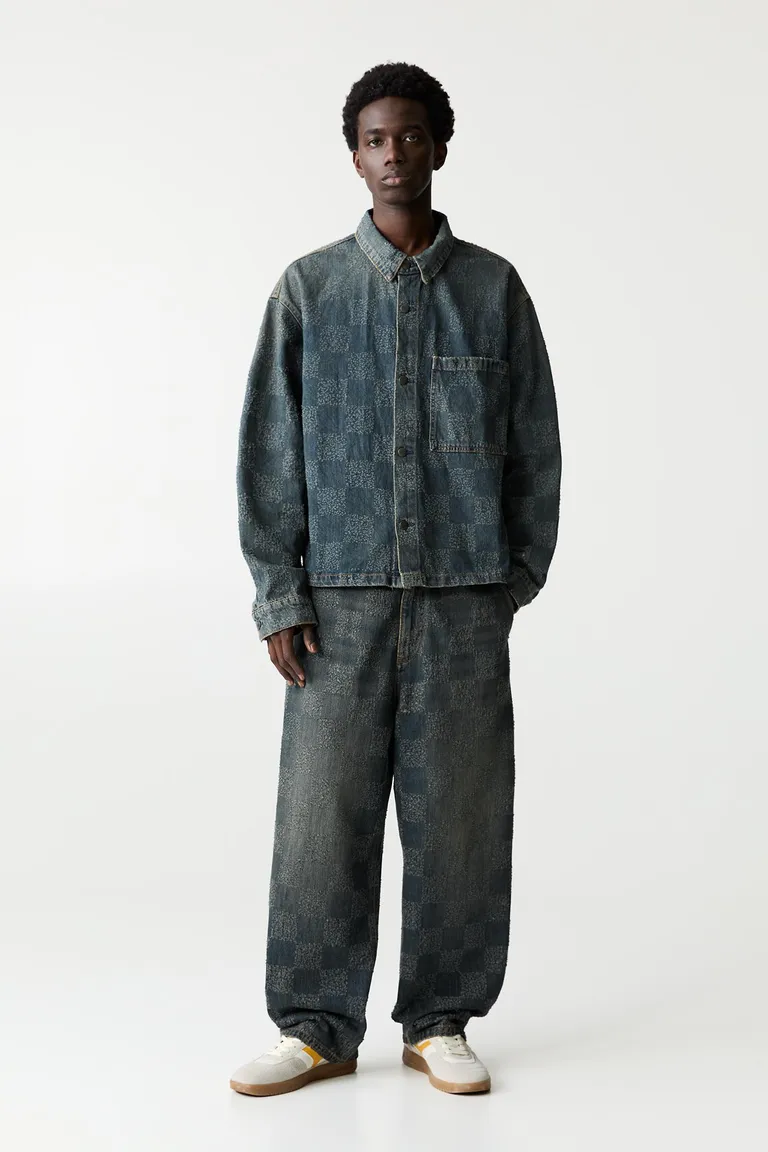 Jeans skater cuadros de Pull&Bear en Pantalones para argentina