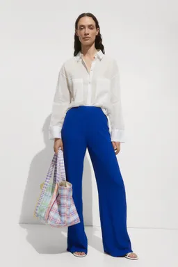 Pantalón recto fluido de Mango en Pantalones para argentina