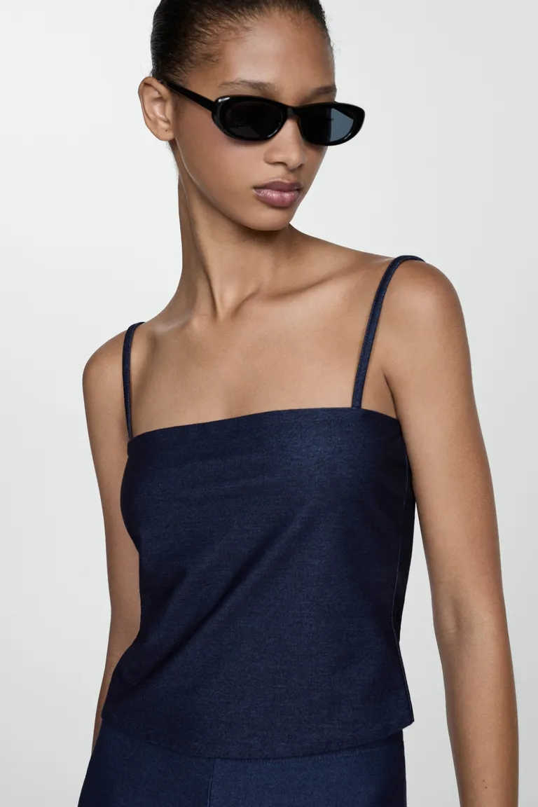 Top crop tirantes finos de Mango en Tops para argentina