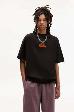Remera bordada stwd de Pull&Bear en Remeras y Polos para argentina