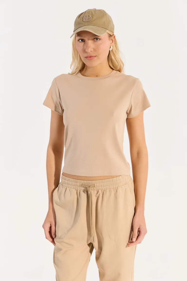 Remera de punto básica de corte ceñido con manga corta para mujer de Portsaid en Remeras para argentina