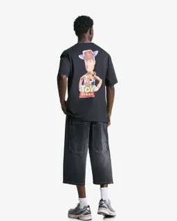Remera toy story manga corta de Bershka en Remeras y Polos para argentina