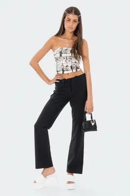 Top tubo strapless estampado de Edikted en Tops para argentina