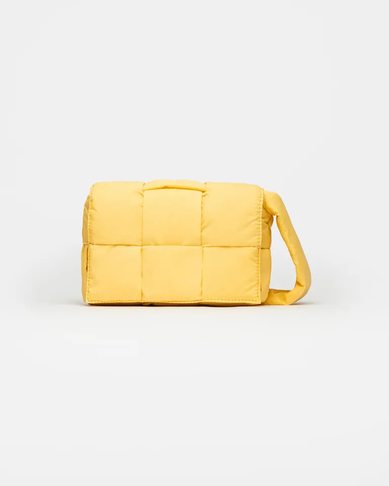 Bolso bandolera acolchado y trenzado en tono amarillo para mujer de Prüne en Bolsos y Carteras para argentina