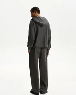 Pantalón ancho texturizado de Bershka en Pantalones para argentina