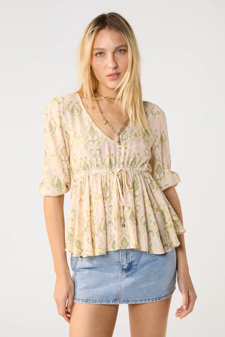 Blusa estampada con escote en V y mangas tres cuartos para mujer de Cuesta Blanca en Blusas para argentina