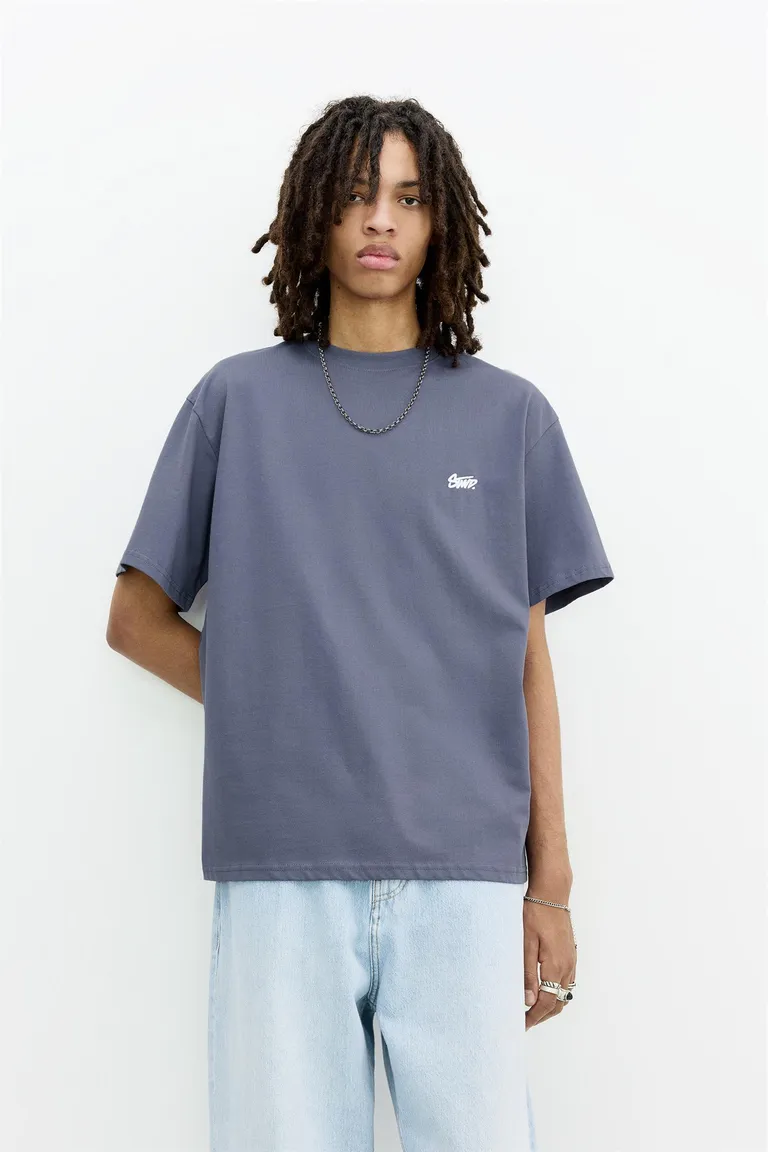 Remera logo stwd de Pull&Bear en Remeras y Polos para argentina