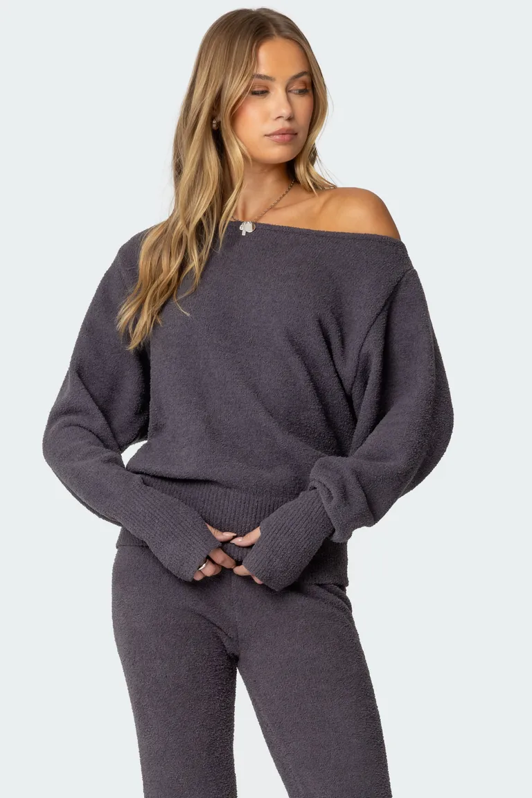Sweater asimétrico oversized felpa de Edikted en Buzos y Sweaters para argentina