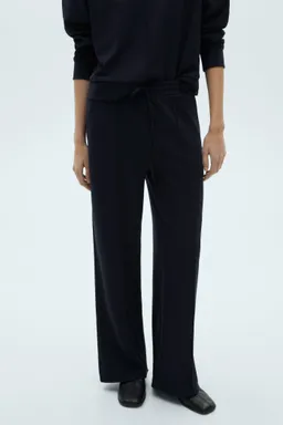 Pantalón jogger wideleg de Mango en Pantalones para argentina