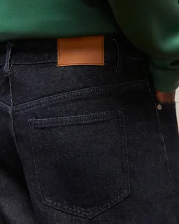 Jeans negro corte recto casual de Aknotic en Pantalones para argentina