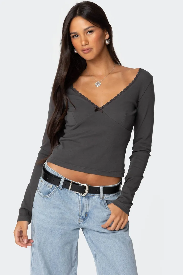 Top adrienne con encaje de Edikted en Tops para argentina