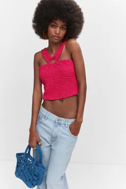 Top textura detalle aro de Mango en Tops para argentina
