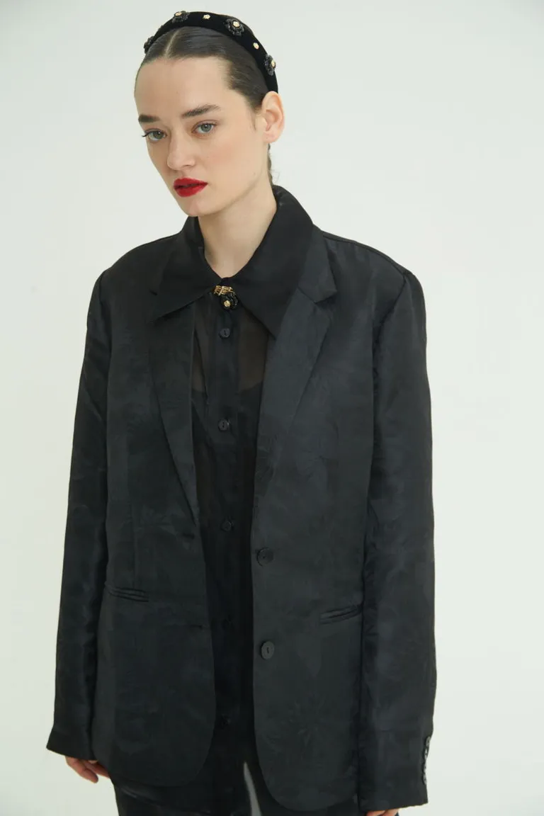 Saco de mujer de corte recto y diseño jacquard en color negro de Las Pepas en Blazers para argentina