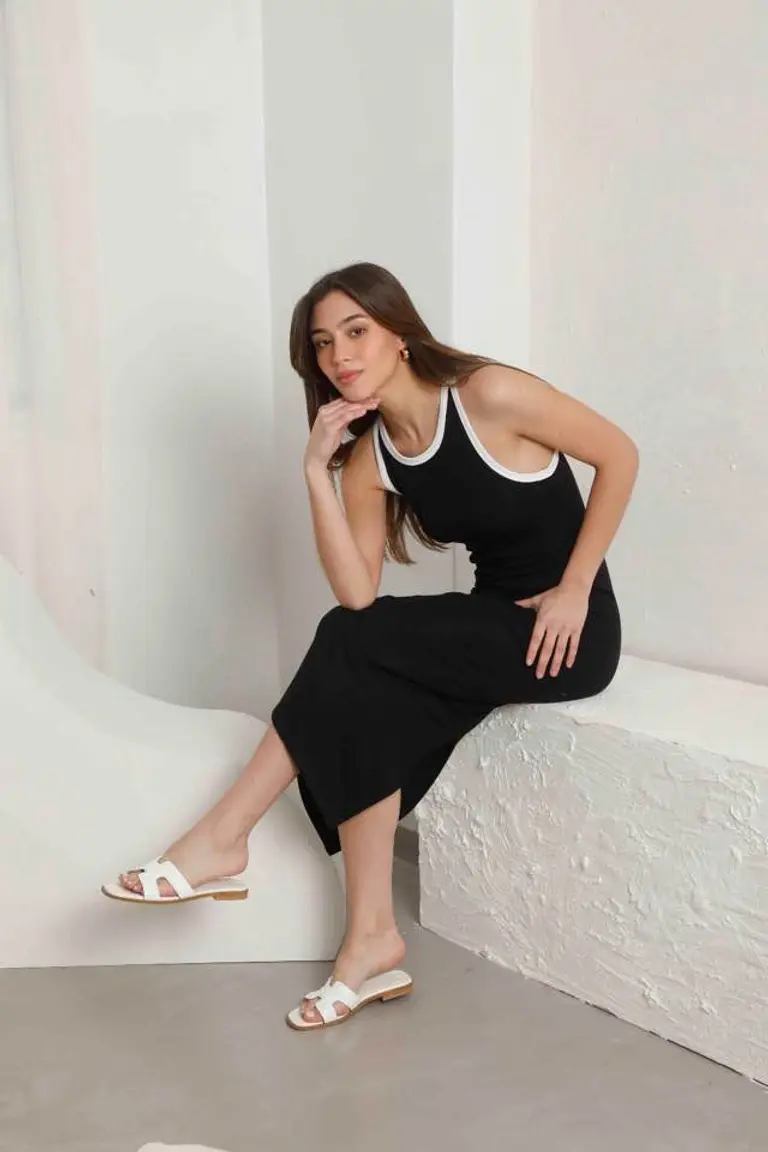 Vestido largo con tajo de Hesed en Vestidos para argentina