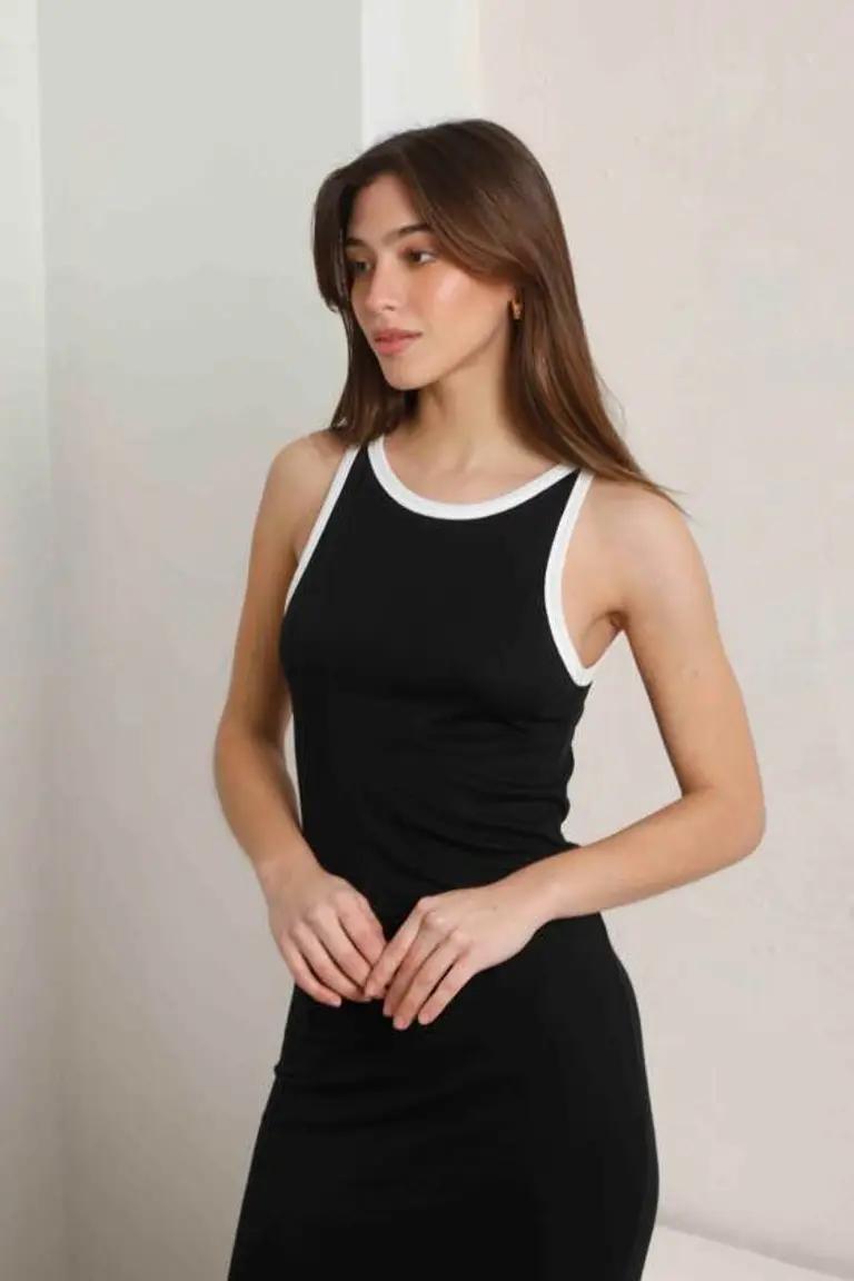 Vestido largo con tajo de Hesed en Vestidos para argentina