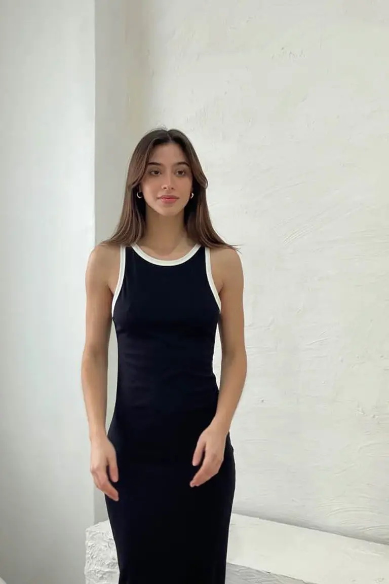 Vestido largo con tajo de Hesed en Vestidos para argentina