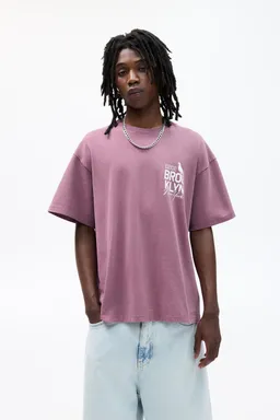 Remera brooklyn de Pull&Bear en Remeras y Polos para argentina