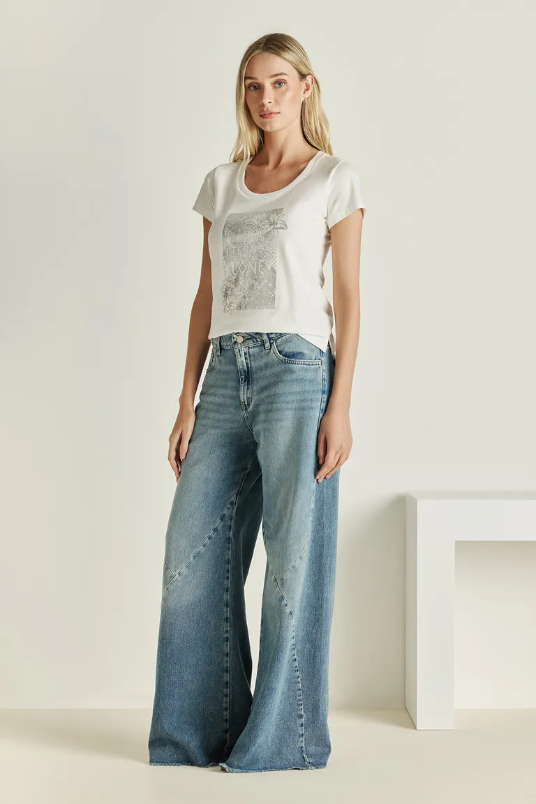 Remera de algodón con estampa exclusiva y detalles brillantes para un look veraniego moderno de Tucci en Remeras para argentina