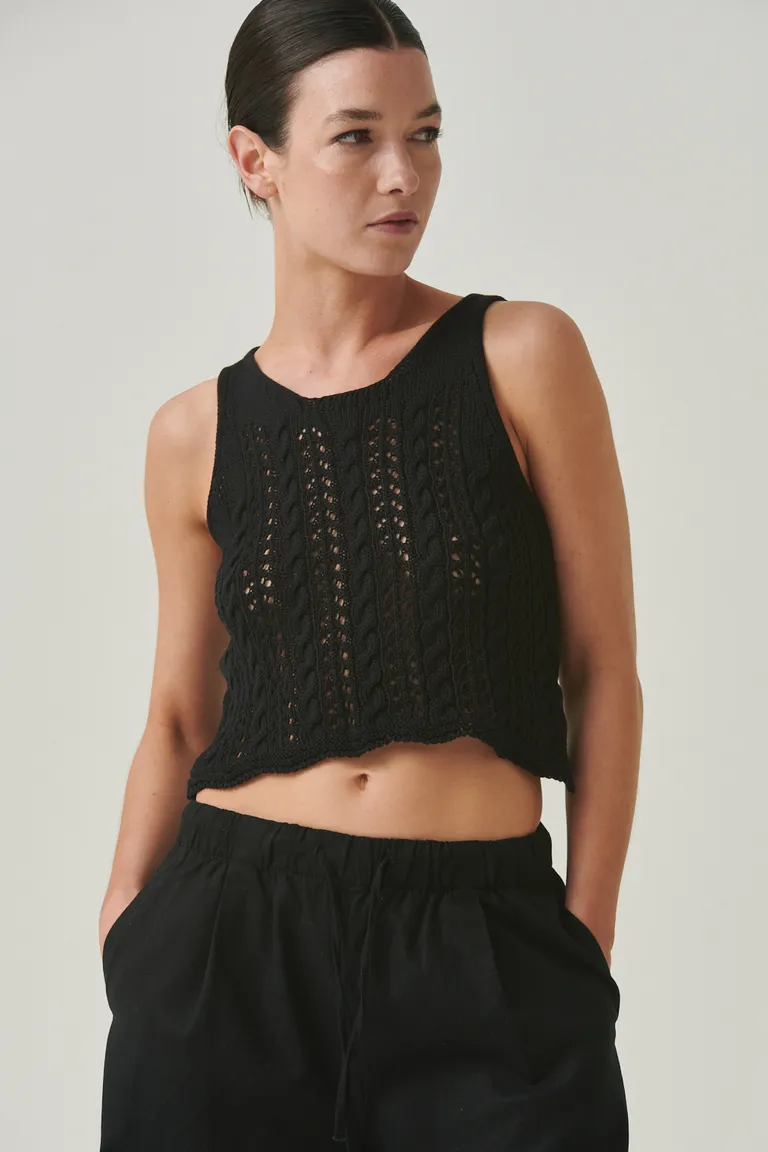 Top de algodón con diseño tejido calado, corte recto y sin mangas de Sweet en Tops para argentina