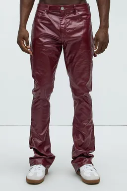 Pantalón cuero sintético apilado de Fashion Nova en Pantalones para argentina