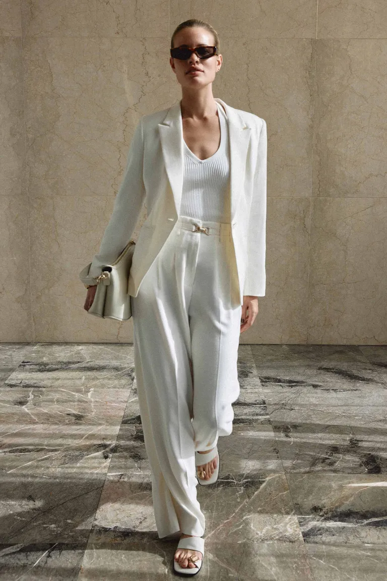 Pantalón de Viscosa de Tiro Alto y Pierna Ancha de Markova en Pantalones para argentina