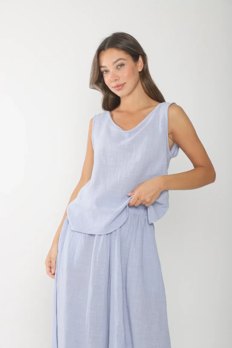 Blusa de bambula con diseño de pinzas y tajo lateral para mujer de Belle en Blusas para argentina