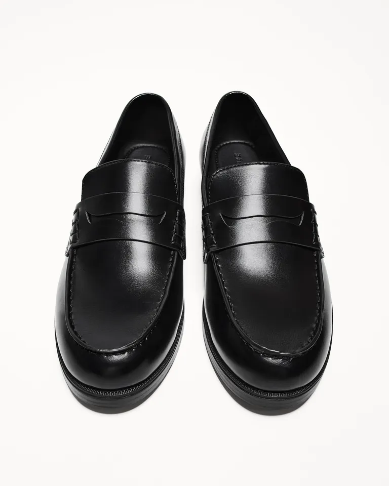 Mocasín suela fina de Bershka en Mocasines y Náuticos para argentina