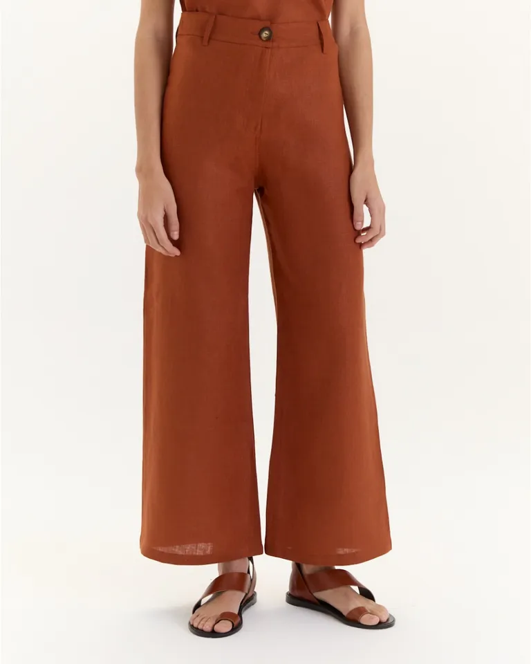 Pantalón Kisha: Silueta Fluida y Diseño Innovador en Lino de Blue Sheep en Pantalones para argentina