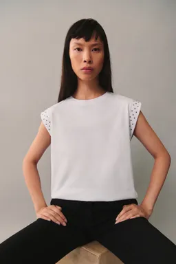 Musculosa tachuelas de Mango en Remeras para argentina