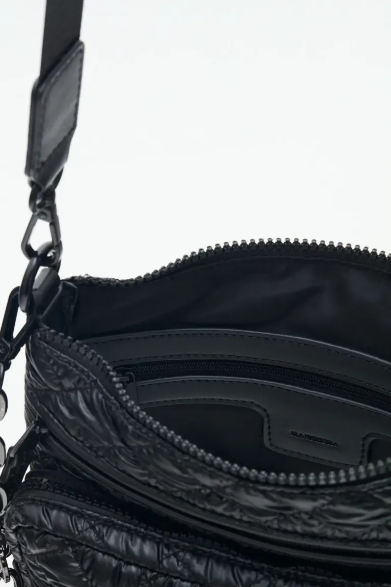 Bolso bandolera matelassé con correas desmontables y detalles en cadena metálica de Rapsodia en Bolsos y Carteras para argentina