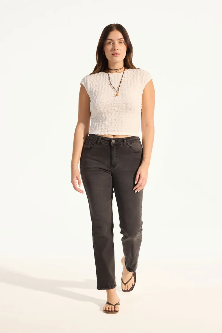 Pantalones Jean Slim Yoko - Diseño Elegante y Versátil de Portsaid en Pantalones para argentina