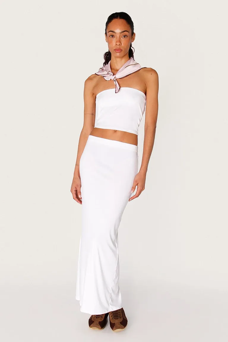 Top strapless blanco de lycra con diseño modular y ajuste ceñido de Sofia Sarkany en Tops para argentina