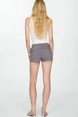 Shorts cinturón asimétrico de Mango en Shorts para argentina