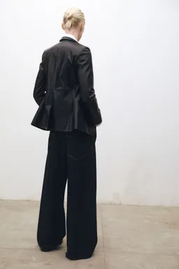 Jeans wideleg tiro bajo rinse de Mango en Pantalones para argentina