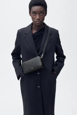 Bolso bandolera doble cremallera de Mango en Bolsos y Carteras para argentina