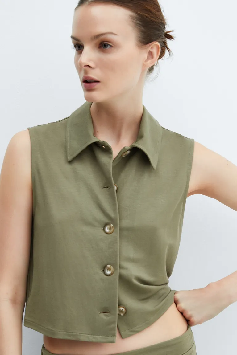 Chaleco cuello camisero de Mango en Chalecos para argentina