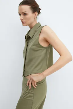 Chaleco cuello camisero de Mango en Chalecos para argentina