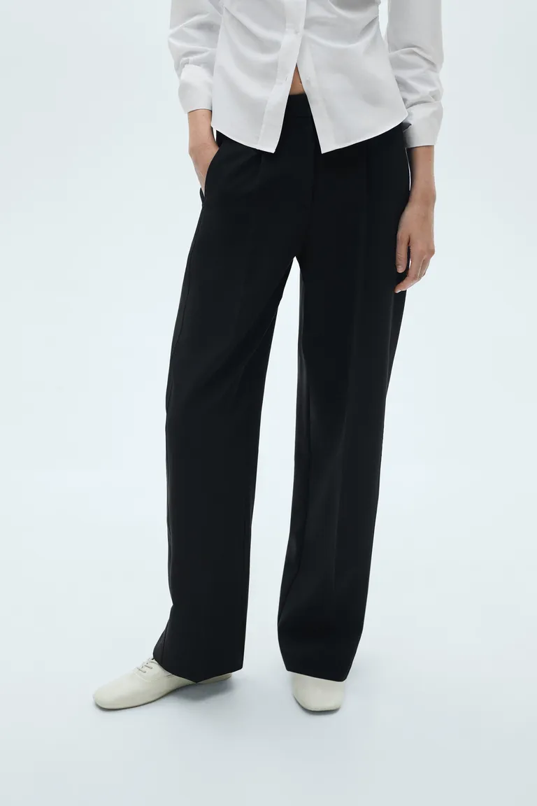 Pantalón recto con pinzas de Mango en Pantalones para argentina