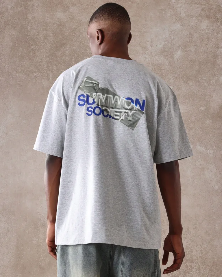 Remera urbana estampada festival verano de Sumwon en Remeras y Polos para argentina