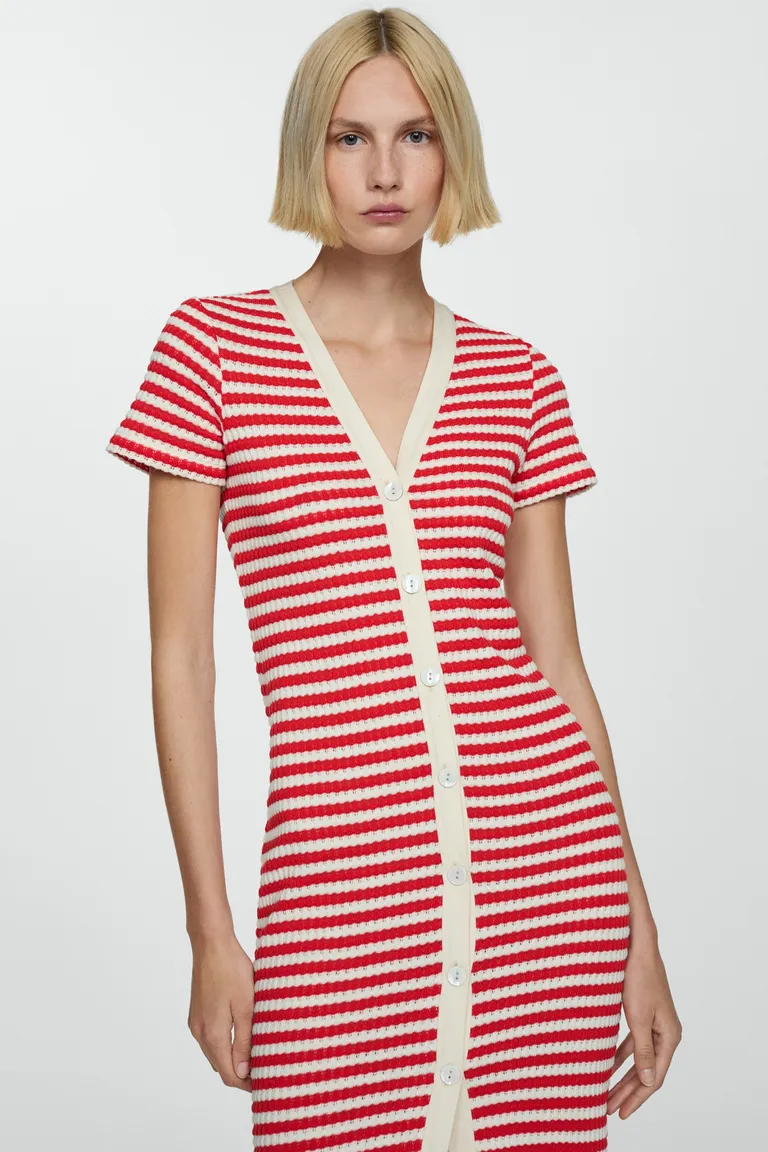 Vestido crochet con botones de Mango en Vestidos para argentina