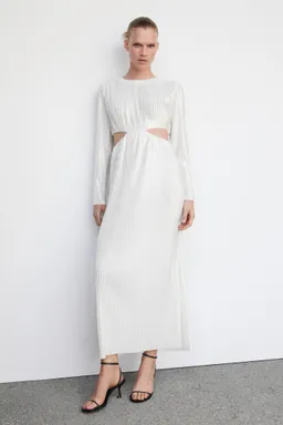 Vestido plisado aberturas de Mango en Vestidos para argentina