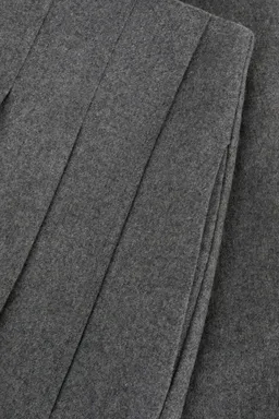 Falda pantalón plisada de Mango en Faldas para argentina