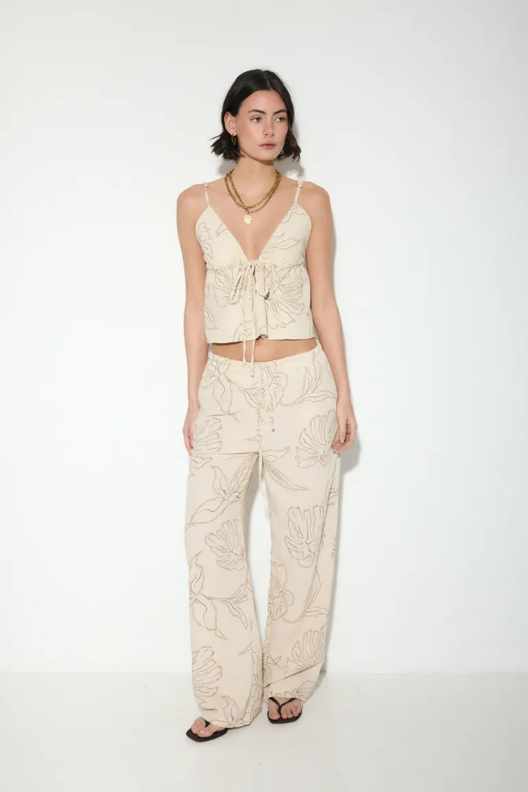 Pantalón con bordado Jimena de tiro bajo y cintura elástica para mujer de Audaz en Pantalones para argentina