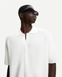 Camisa manga corta estructurada de Bershka en Camisas para argentina
