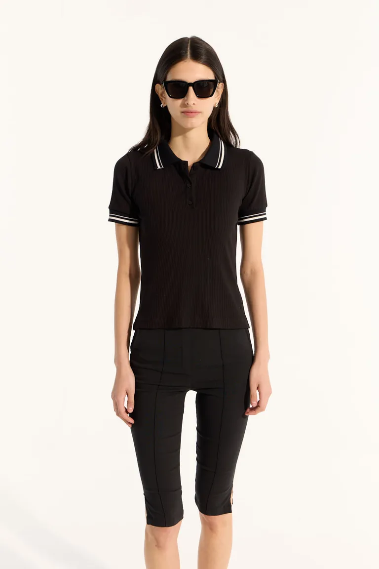 Remera polito de manga corta con detalles en cuello y puños de Portsaid en Remeras para argentina